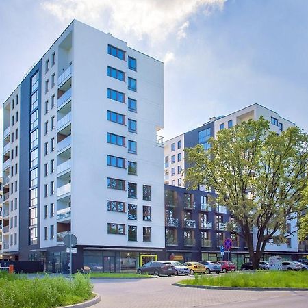 Metro Bielany Apartments With Parking By Noclegi Renters Varsóvia Exterior foto